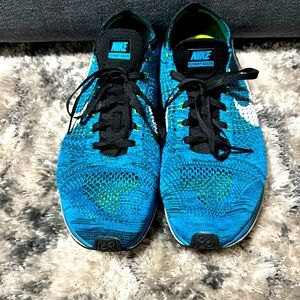 2016 Nike Flyknit Racer